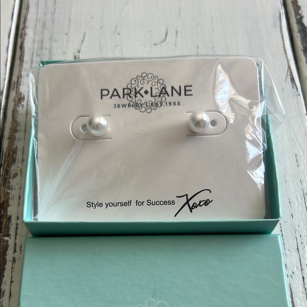 Park Lane Classic White Pearl Earrings